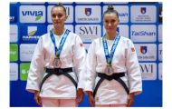 Alina Zaharia și Alina Cheru judo