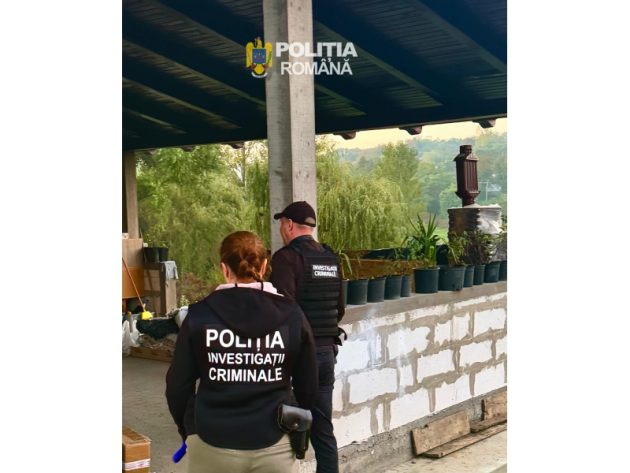 Bărbat de 38 de ani, cercetat după ce s-ar fi dat drept preot mai bine de 7 ani 1 Bărbat de 38 de ani, cercetat după ce s-ar fi dat drept preot mai bine de 7 ani