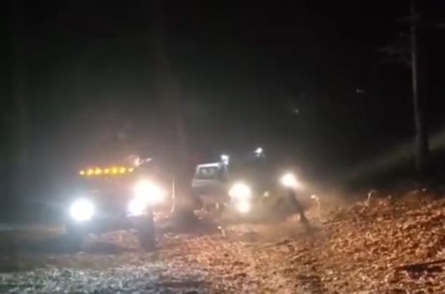 politie cautari padure - Fetiță de 7 ani dispărută în Șuici, Argeș, găsită teafără după ore de căutări. Filmul evenimentelor