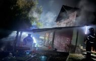 Incendiu puternic într-o gospodărie din Coșești
