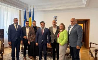 intalnure piețe Salpitflor Green